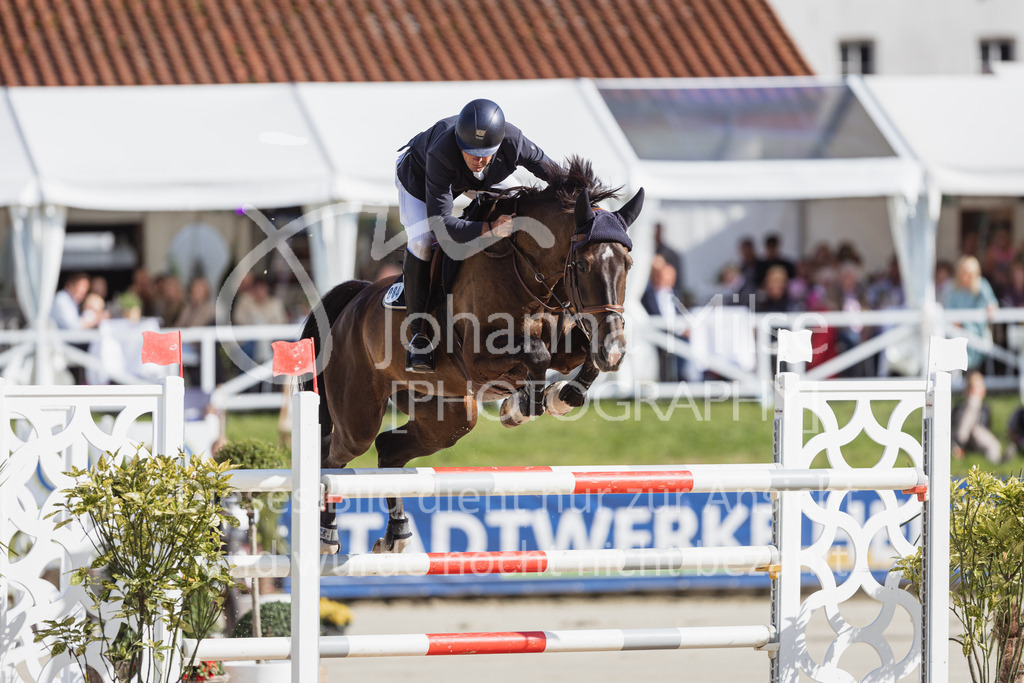 230730_BHO_GrosserPreis-595 | Deine schönsten Turniermomente als professionelle Fotos! Entdecke hochwertige Pferdesport-Fotografie im Online-Shop. Jetzt Fotos finden & bestellen!