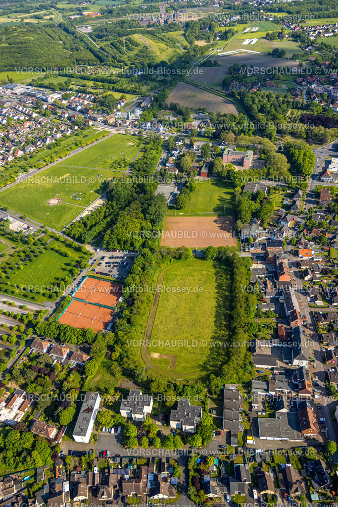 Hamm230506657 | Luftbild, Glückaufstadion und Tennisplätze, geplante Bebauung, Stadtbezirk Herringen, Hamm, Ruhrgebiet, Nordrhein-Westfalen, Deutschland