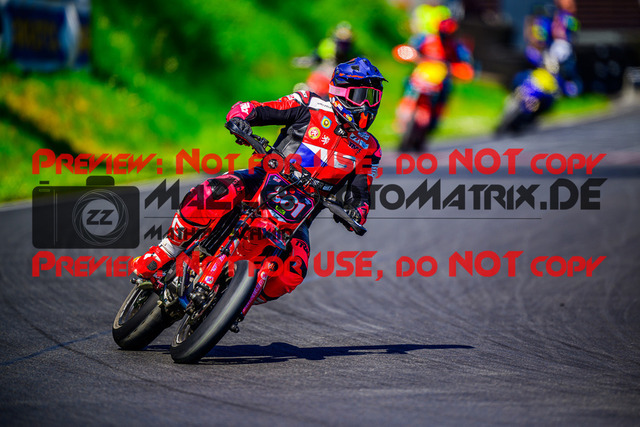 MaZZes_FotoMatrix_240512_6007705_8502 | S2