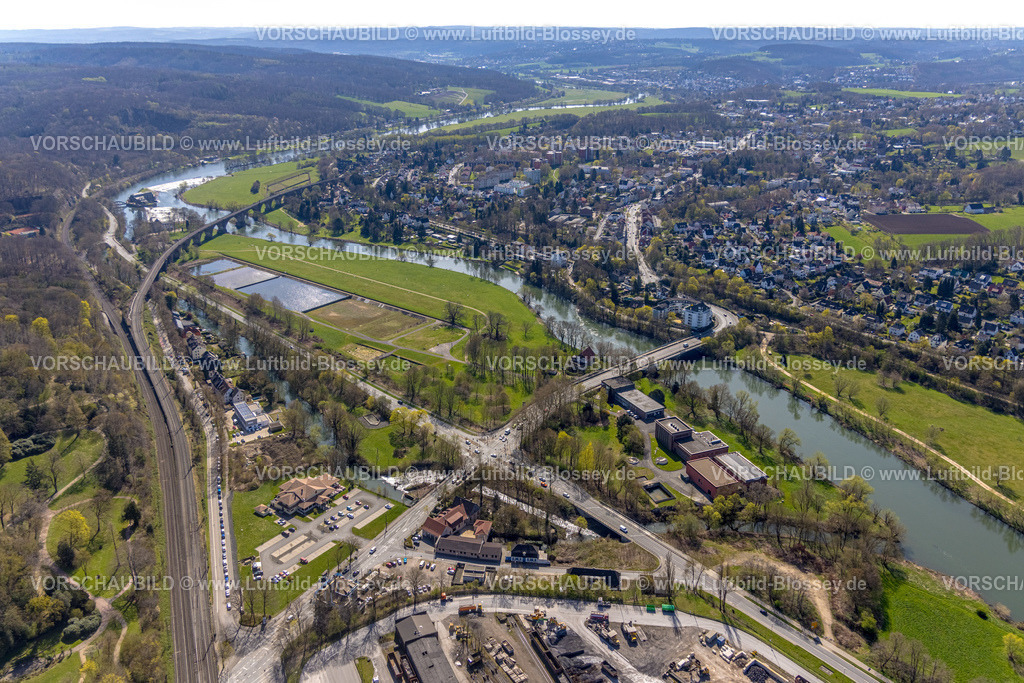Witten220401165 | Luftbild, Kreuzung Ruhrstraße, Wetterstraße und Ruhrdeich, Verbund-Wasserwerk Witten und Ruhrbrücke, Fluss Ruhr mit Ruhrviadukt Witten, Blick auf Stadtteil Bommern, Witten, Ruhrgebiet, Nordrhein-Westfalen, Deutschland