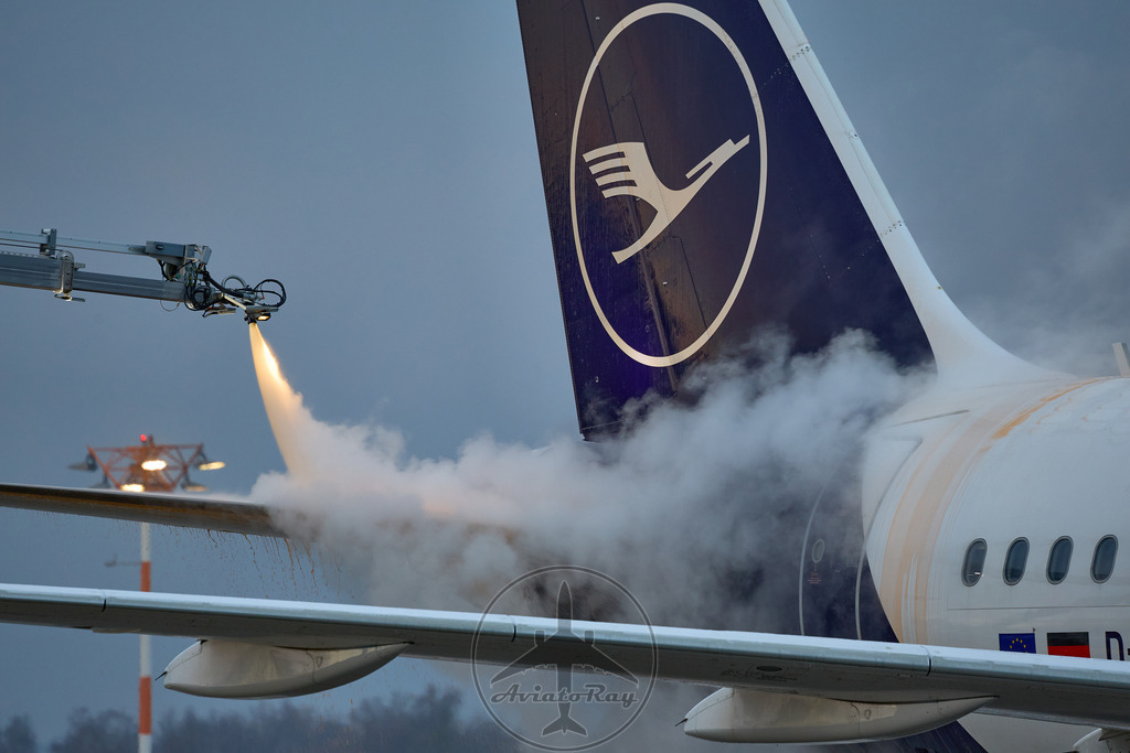 LH1930-A319-D-AIBQ-MUC-BER-20250103 | Browse breathtaking aviation photography and order high-quality prints from AviatoRay's gallery. Perfect for enthusiasts and collectors. - Realisiert mit Pictrs.com