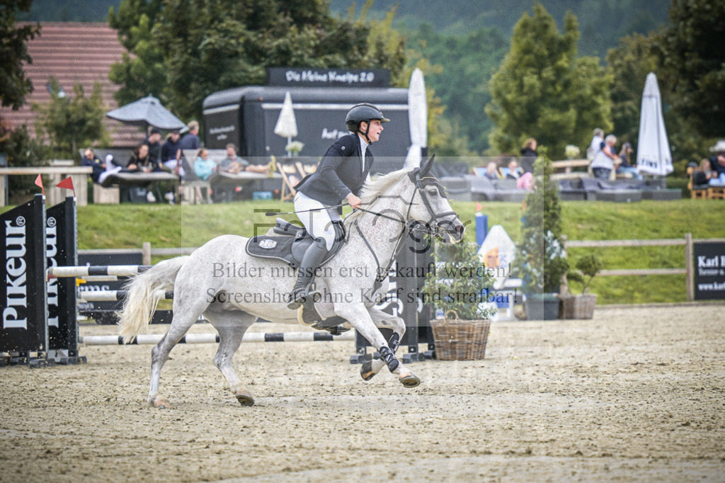 DOS_0562 | Entdecke hochwertige Reitturnierfotos von Foto Oger. Professionell, emotional und authentisch – jetzt Lieblingsmomente im Shop bestellen.Deutschlandweite Turnierfotografie. - Realisiert mit Pictrs.com