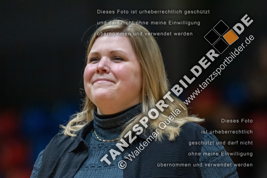 20260328-03668 | Hier finden Sie Tanz Bilder vom Latein und Standard Formationen tanzen. Sportbilder vom Tanzsport. Schöne Fotos und von Weltmeisterschaft, Europameisterschaft, Bundesliga, Regionalliga, Oberliga und Landesliga sowie von GOC Stuttgart, DanceComp, WM Bremen