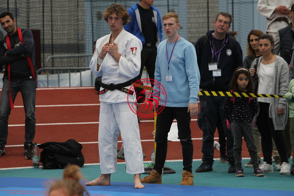 JT6F9267 | Fotos vom Adler Cup - Pictures from Adler Cup

Hier findet Ihr alle Eindrücke und großen Momente der Adler Cup Wochenenden. Here you will find all impressions and great moments of the Adler Cup weekends. - Realisiert mit Pictrs.com