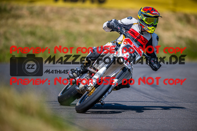 MaZZes_FotoMatrix_220619_4256 | UE40