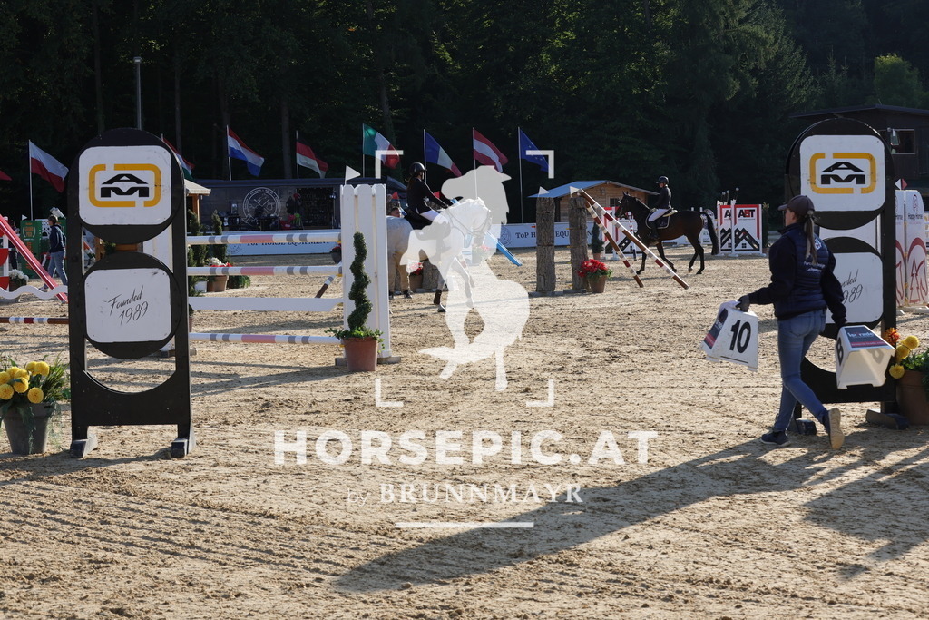 0P6A8296 | Willkommen bei Brunnmayr - Design & Fotografie – Ihrem Spezialisten für Reitturniere und Pferdeveranstaltungen in Oberösterreich, Salzburg und Bayern! Seit über 17 Jahren sind wir leidenschaftlich dabei.
