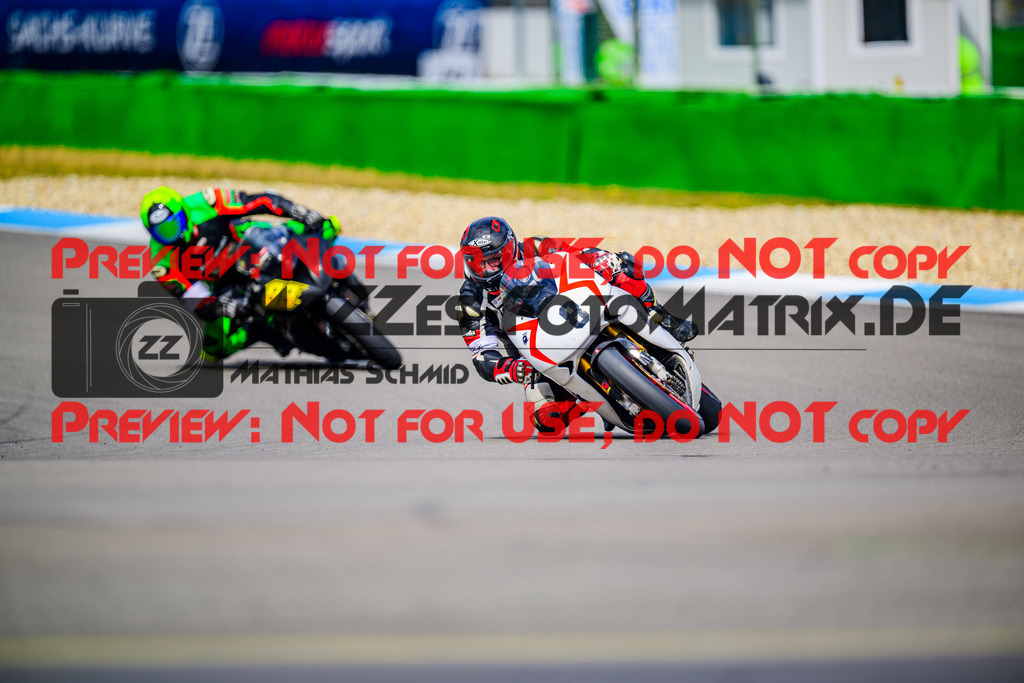 MaZZes_Fotomatrix_20260404_6007705_0489 | Fotograf Mathias Schmid
Sportfotograf,
Eventfotograf,
Hochzeitsfotograf,
Portraitfotograf