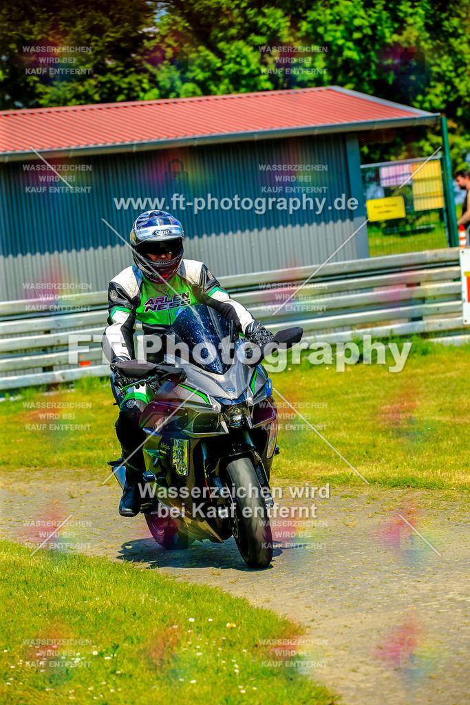 _NBG4320 | Hier findet Ihr Bilder von Touristenfahrten auf der Nürburgring Nordschleife oder von anderen Veranstaltungen die ich besucht habe. Viel Spass beim Durch Schauen 