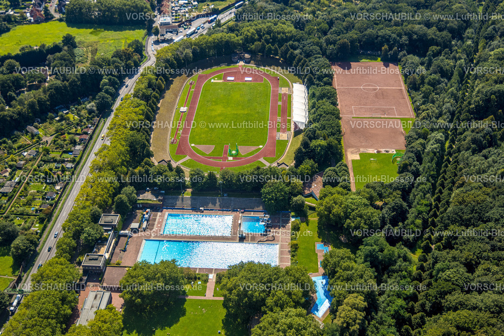 Gladbeck240806194 | Luftbild, Freibad Gladbeck und Stadion Gladbeck - Vestische Kampfbahn, Butendorf, Gladbeck, Ruhrgebiet, Nordrhein-Westfalen, Deutschland