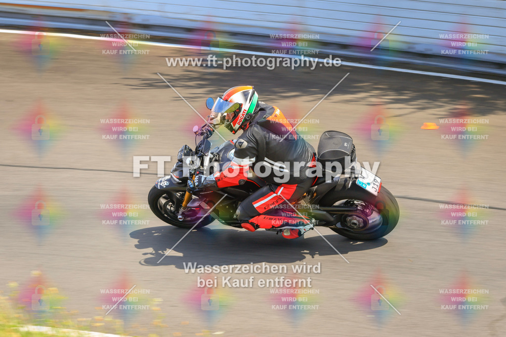 _DSK2694 | Hier findet Ihr Bilder von Touristenfahrten auf der Nürburgring Nordschleife oder von anderen Veranstaltungen die ich besucht habe. Viel Spass beim Durch Schauen 