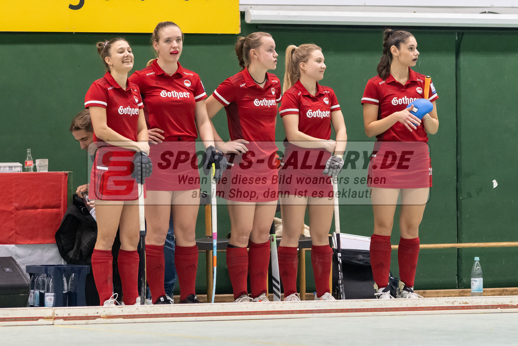 SFE_20221218_0103 | 1. Bundesliga Hockey Damen Rot-Weiss Köln - Crefelder HTCa am 18.12.2022 in Köln (KTHC Stadion Rot-Weiss Köln Tennis and Hockey Club), Photo: Stephan Fehrmann 2022 (Sports-Gallery)