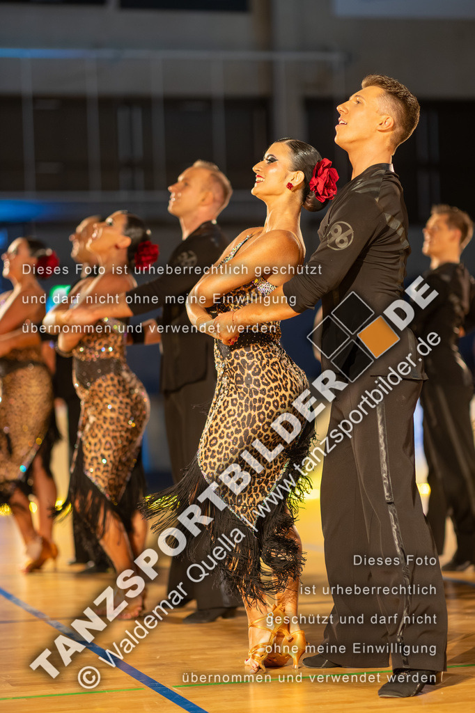 20260322-00272 | Hier finden Sie Tanz Bilder vom Latein und Standard Formationen tanzen. Sportbilder vom Tanzsport. Schöne Fotos und von Weltmeisterschaft, Europameisterschaft, Bundesliga, Regionalliga, Oberliga und Landesliga sowie von GOC Stuttgart, DanceComp, WM Bremen