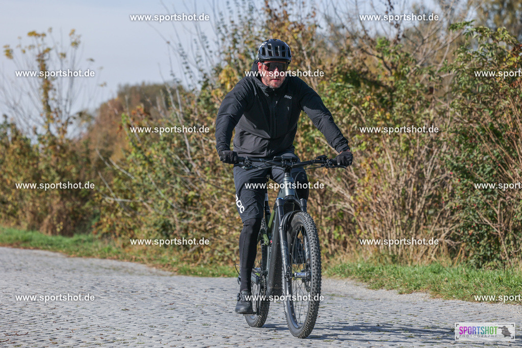 6R3A0559 | PANNONIA GRAVEL 2025 #pannoniagravel #gravel #offroad #onroad #burgenland #neusiedlersee #nrm #neusiedlerseeradmarathon #yourpictrs #sportshot_your_pictrs @Sportshot Photography www.sportshot.de