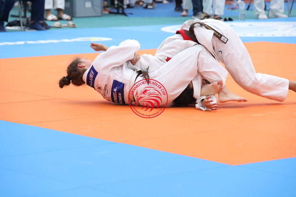 1J7A2835 | Fotos vom Adler Cup - Pictures from Adler Cup

Hier findet Ihr alle Eindrücke und großen Momente der Adler Cup Wochenenden. Here you will find all impressions and great moments of the Adler Cup weekends. - Realisiert mit Pictrs.com