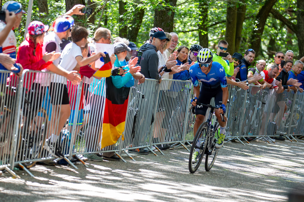 Lidl Deutschland Tour 2024 (Radsport), 4. Etappe und letzte Etappe Von Annweiler am Trifels nach Saarbrücken (182,7 KM). Bild: Ankunft an der Kalmit, dem höchsten Berg im Pfälzerwald | Lidl Deutschland Tour 2024 (Radsport), 4. Etappe und letzte Etappe Von Annweiler am Trifels nach Saarbrücken (182,7 KM). Bild: Ankunft an der Kalmit, dem höchsten Berg im Pfälzerwald - Realisiert mit Pictrs.com