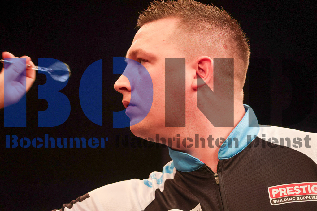  29.10.2023 - 
 | Sebastian Sendlak / Bochumer Nachrichtendienst (BOND) - PDC European Darts Championship: Viertelfinale {Persons shown} - Realisiert mit Pictrs.com