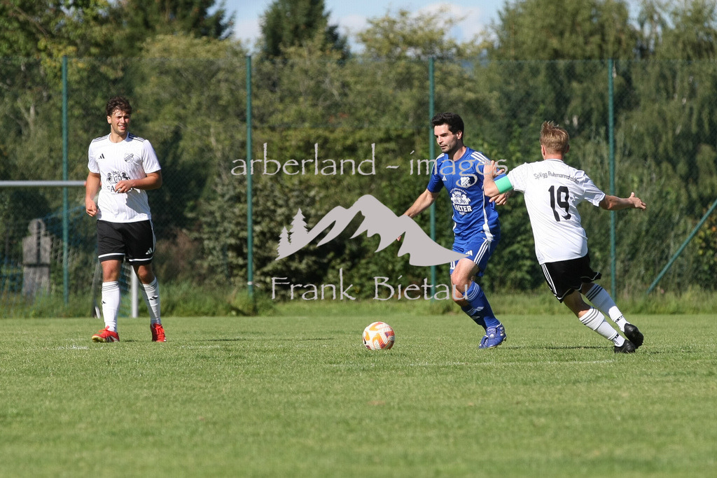993T1458 | Medien- Sport- Entertainmentfotos
