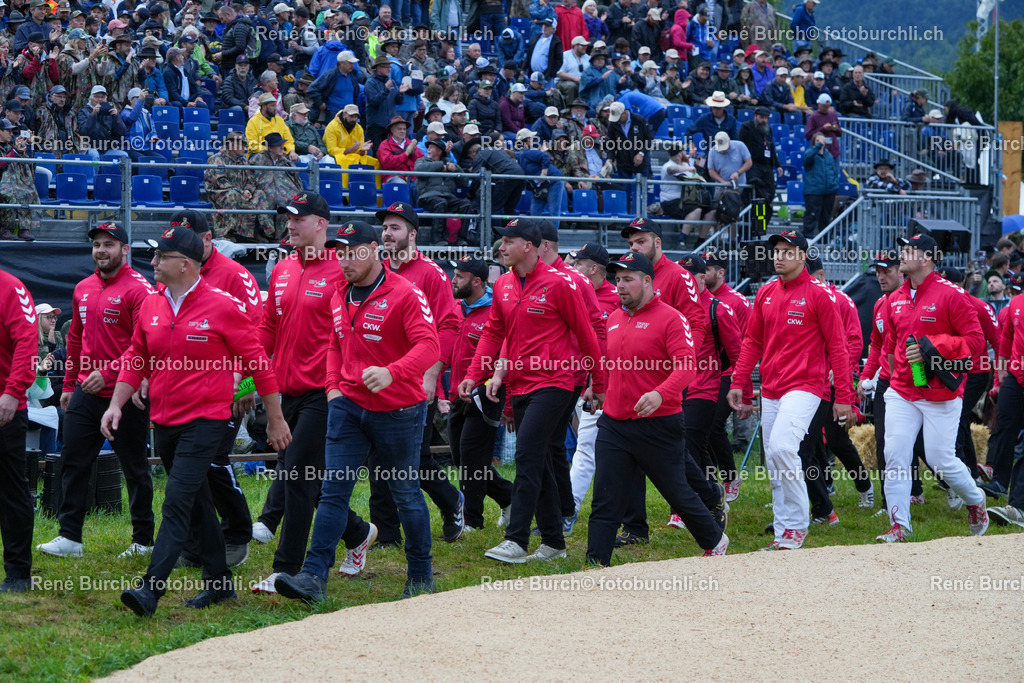10 | René Burch leidenschaftlicher Fotograf aus Kerns in Obwalden.  Hier finden sie Sport, Landschaft und Natur Fotografie.
 - Realisiert mit Pictrs.com