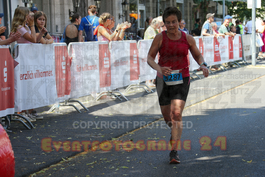250621_1228_EX1_5910 | Sportfotografie im Rhein-Sieg Kreis, Köln, Bonn, NRW, Rheinland Pfalz, Hessen, etc. Unser Tätigkeitsfeld umfasst den Laufsport vom Volkslauf über den Marathon, Duathlon, Triathon bis zum Ultralauf wie Kölnpfad Ultra oder Schindertrail.