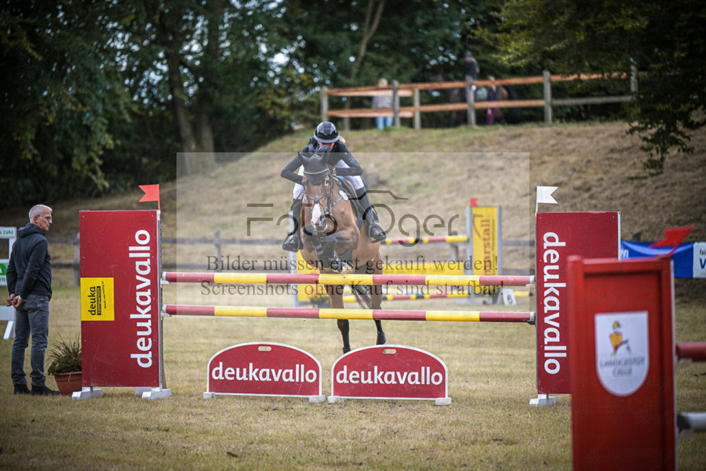 DOS_0091 | Entdecke hochwertige Reitturnierfotos von Foto Oger. Professionell, emotional und authentisch – jetzt Lieblingsmomente im Shop bestellen.Deutschlandweite Turnierfotografie. - Realisiert mit Pictrs.com