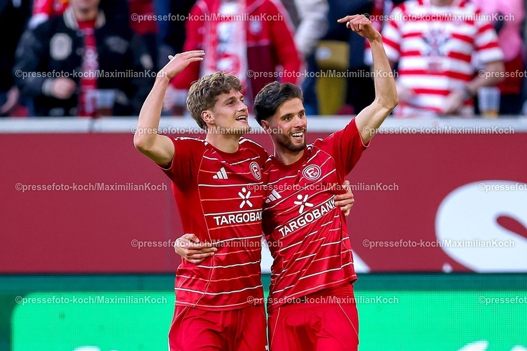 F9524042601055 | 24.04.2026, Fußball, Fortuna Düsseldorf - SC Dynamo Dresden, 2. Fußball Bundesliga, Herren, Merkur Spiel-Arena, 31. Spieltag, Saison 2025 2026: Torjubel nach dem Tor zum 3:0 durch Torschütze Luca Raimund&nbsp;(Fortuna Düsseldorf #07)  zusammen mit Anouar El Azzouzi&nbsp;(Fortuna Düsseldorf #08)    DFB regulations prohibit any use of photographs as image sequences and or quasi-video.