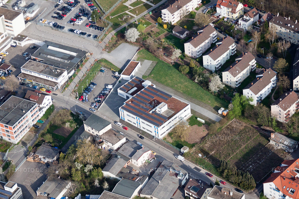 Luftbild: Langro Chemie, Porschestraße 12 im Ortsteil Zuffenhausen in Stuttgart im Bundesland Baden-Württemberg in Deutschland. Foto: IMG_39266.jpg vom 03.04.2011 durch Werner Riehm/FLY-FOTO.de