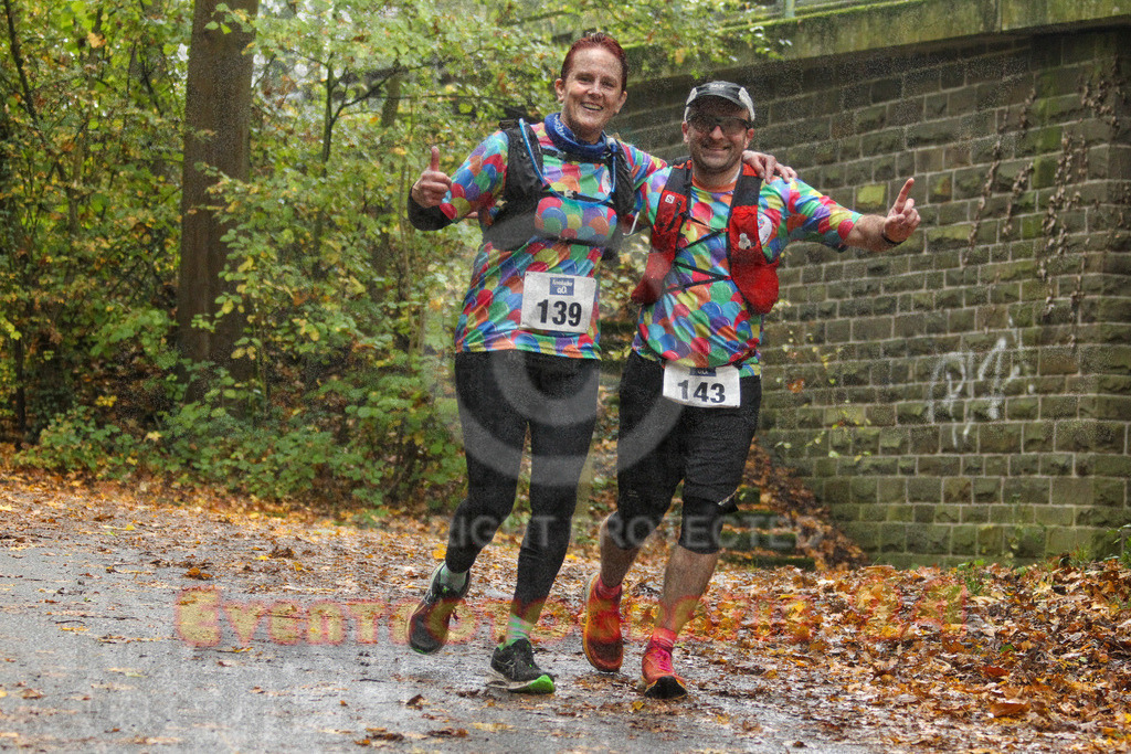 241027_1252_EV4_7882 | Sportfotografie im Rhein-Sieg Kreis, Köln, Bonn, NRW, Rheinland Pfalz, Hessen, etc. Unser Tätigkeitsfeld umfasst den Laufsport vom Volkslauf über den Marathon, Duathlon, Triathon bis zum Ultralauf wie Kölnpfad Ultra oder Schindertrail.