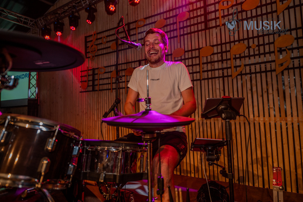 DSC_3659 | "Fussifoto.com – Ihr Ansprechpartner für hochwertige Fotografie! Entdecken Sie kreative Bilder und professionelle Dienstleistungen. Kontaktieren Sie uns für Ihre Projekte!"