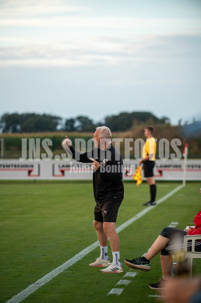 DSC_2076 | jns.sportfotos - Realisiert mit Pictrs.com