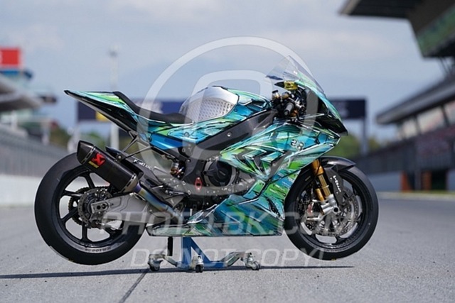 2025_04_11_PBK_18245 | Sportfotografie; SlowMotion; Video; Rennstrecke; Hafeneger; Speer; Racing; RSE; BMW; CBO; Trackday; Motorsportarena; Hockenheimring; Brno; Most; Barcelona; Valencia