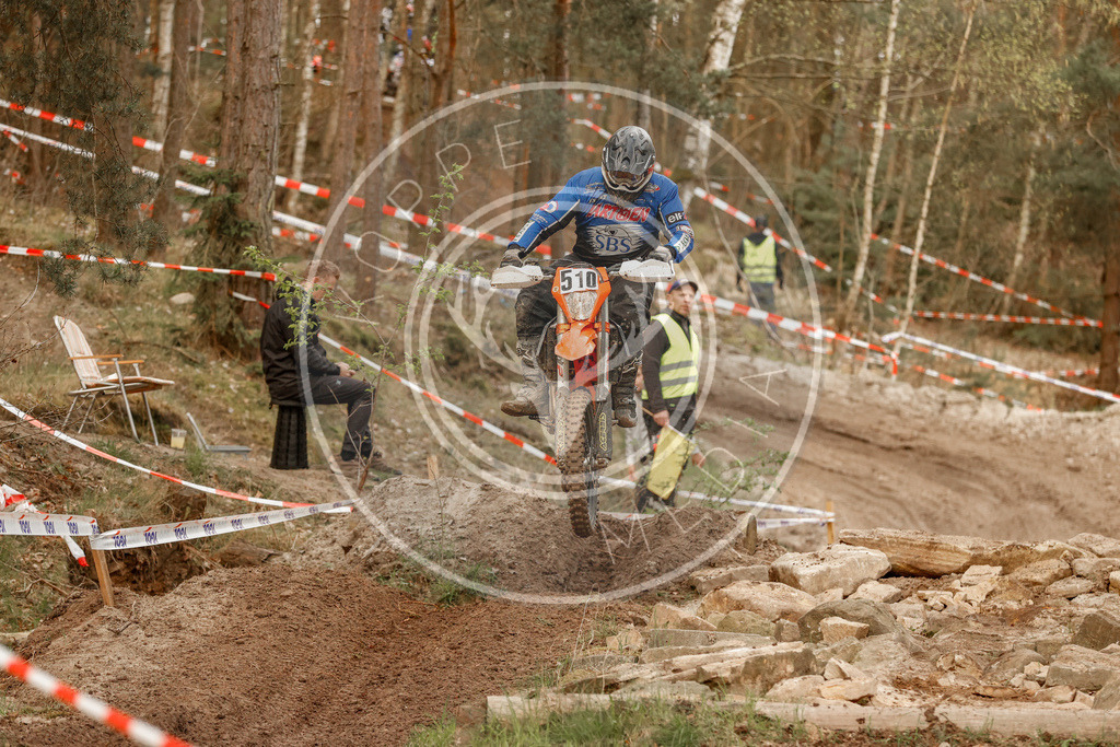 4TaktLauf1-221 | koppe-media - Realisiert mit Pictrs.com