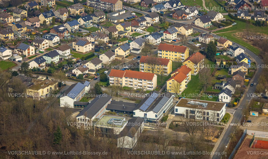Wickede240307782 | Luftbild, Sekundarschule Wickede und Wohngebiet Schillerstraße, Wickede/Ruhr, Nordrhein-Westfalen, Deutschland