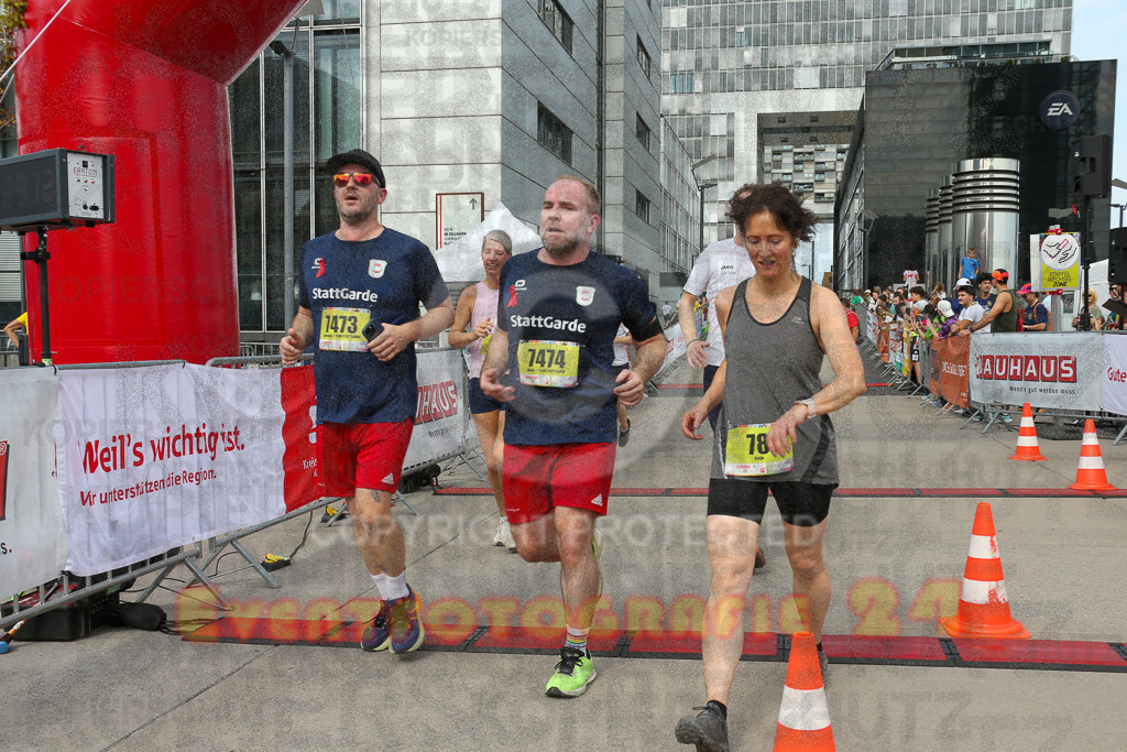 250920_1329_EX1_4939 | Sportfotografie im Rhein-Sieg Kreis, Köln, Bonn, NRW, Rheinland Pfalz, Hessen, etc. Unser Tätigkeitsfeld umfasst den Laufsport vom Volkslauf über den Marathon, Duathlon, Triathon bis zum Ultralauf wie Kölnpfad Ultra oder Schindertrail.