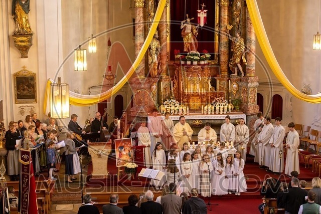 MAE-pic_552 | Der online Fotoshop des Inzeller Fotografen MAE - Marc Anton Eicher. Hier können Sie ihre Fotos und Stockfotos online bestellen als Download oder als Ausdruck, der ihnen bequem nach Hause geschickt wird.
Ihr Marc Anton Eicher - der Inzeller Fotograf - Realisiert mit Pictrs.com