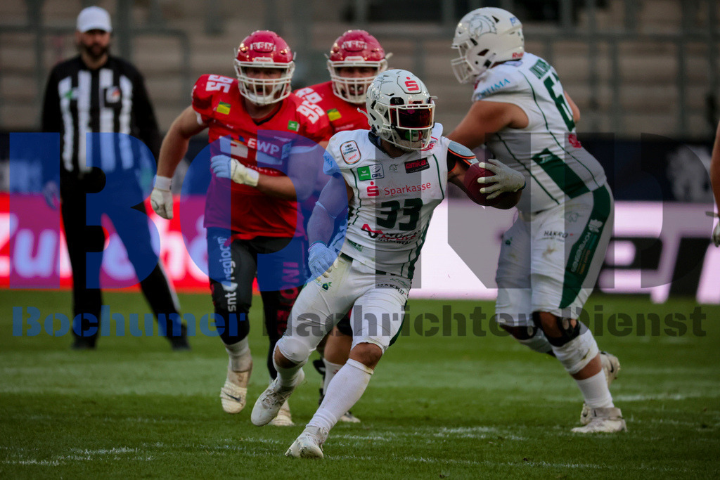  14.10.2023 - 
 | Sebastian Sendlak / Bochumer Nachrichtendienst (BOND) - GFL-Bowl 2023: Schwaebisch Hall Unicorns vs. Potsdam Royals - Realisiert mit Pictrs.com