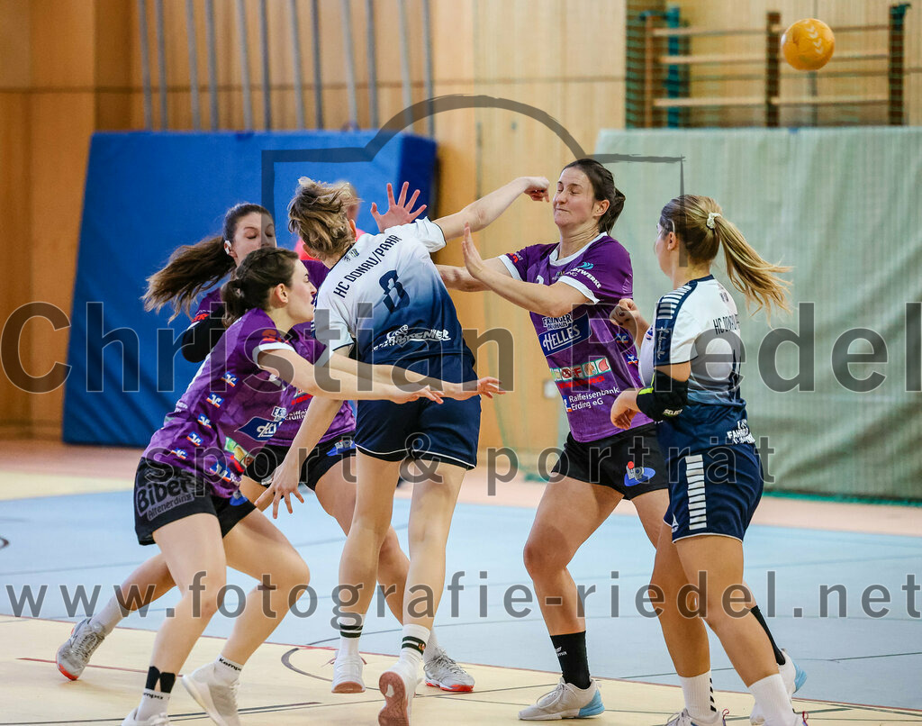 2023-12-16_037_SpVgg_Altenerding_gegen_HC_Donau-Paar_II | Erding, Deutschland, 16.12.2023:
Handball, Bezirksoberliga Frauen Altbayern 2023 / 2024, 10. Spieltag, SpVgg Altenerding gegen HC Donau/Paar II, Endergebnis: 22:22

Foto: Christian Riedel / fotografie-riedel.net