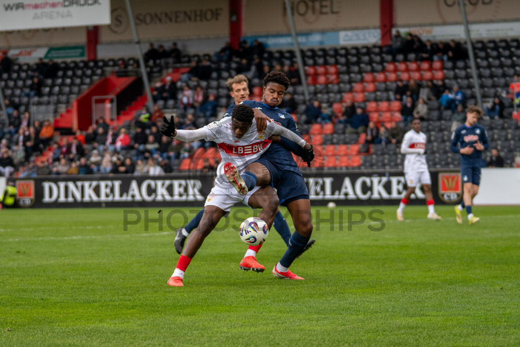 VfB Stuttgart II vs. TSG Hoffenheim II, Fussball, 3. Liga, 26. Spieltag, 15.03.2026 | Mansour Ouro-Tagba (VfB Stuttgart II, #27),VfB Stuttgart II vs. TSG Hoffenheim II, Fussball, 3. Liga, 26. Spieltag, 15.03.2026Foto: photosbyphips/Philip Ziegler
