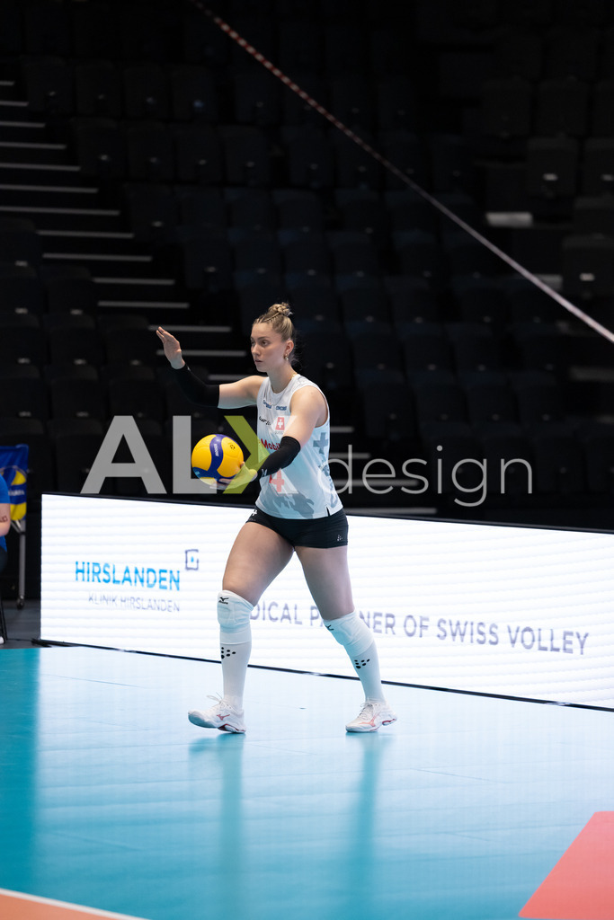 Georgia v Switzerland - CEV European League Women | KRIENS, SWITZERLAND - JUNE 12: LEANA ZUVIC of Switzerland serve during the CEV European League match between Georgia and Switzerland at Pilatus Arena on June 12, 2026 in Kriens, Switzerland. - Realisiert mit Pictrs.com