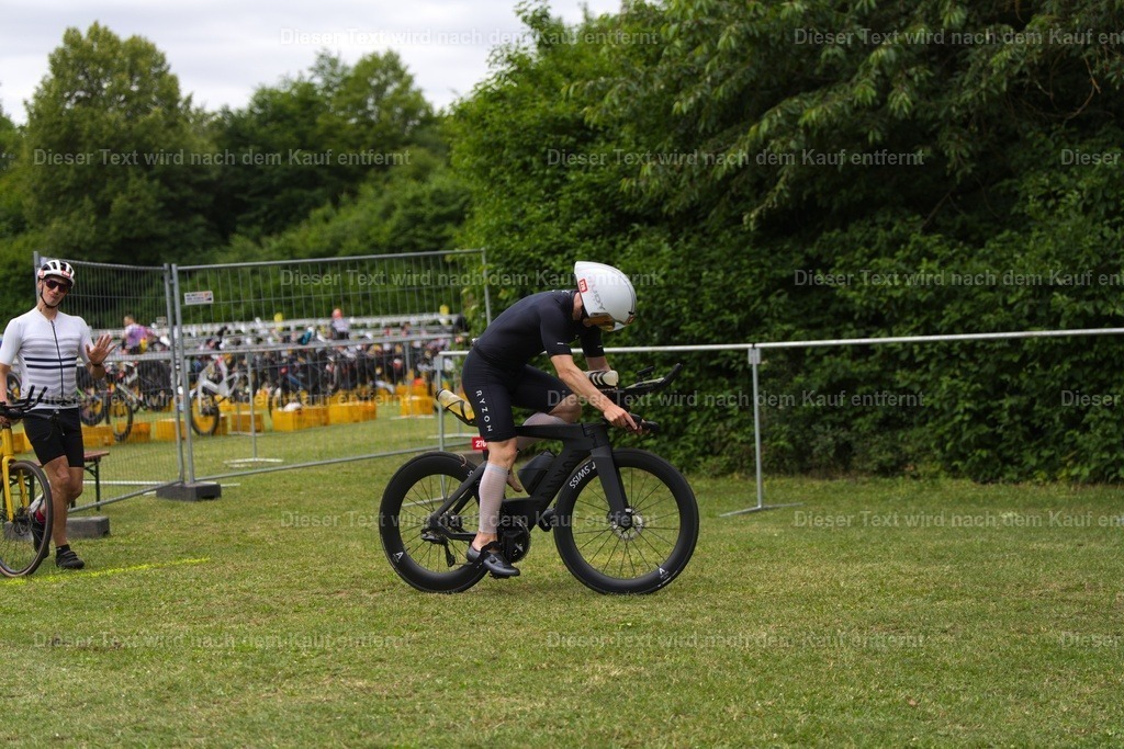 triathlon_wuerzburg_r_2026_06_14-318 | Shop für Fotos von Sportevents z.B. Obstacle Course Racing, OCR, Triathlon, Trail Run und MTB - Realisiert mit Pictrs.com
