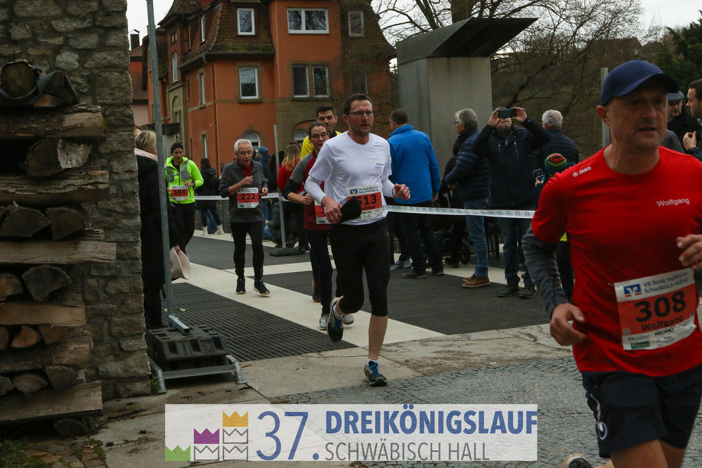 VR Bank Hauptlauf 10000m | 3 Koenigslauf 2023 - Realisiert mit Pictrs.com