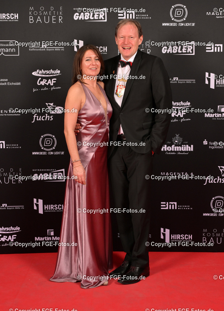20240113-fge-fotos-0229 | Eröffnungsball der FGE am 13.01.2024 im Alten Stadttheater in Eichstätt. - Realisiert mit Pictrs.com