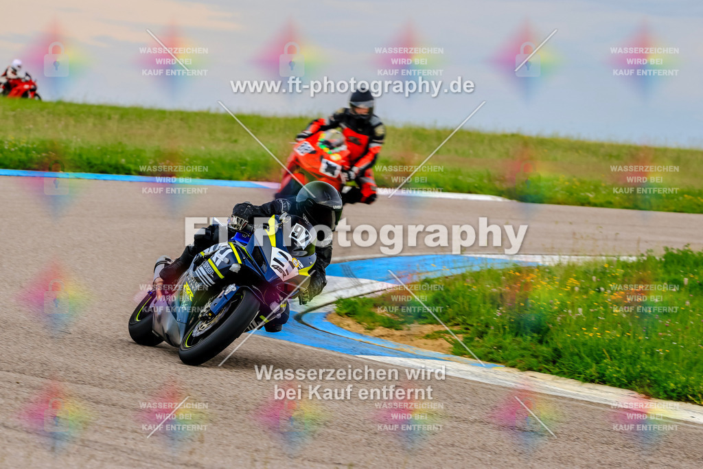 MotoTeam-1688 | Hier findet Ihr Bilder von Touristenfahrten auf der Nürburgring Nordschleife oder von anderen Veranstaltungen die ich besucht habe. Viel Spass beim Durch Schauen 