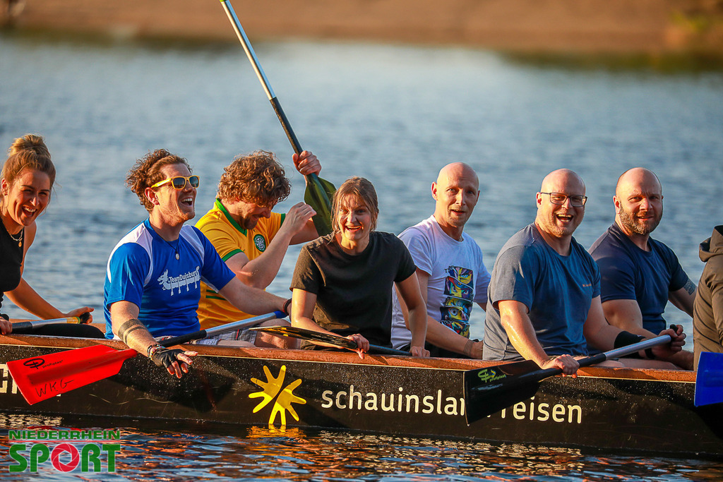 Drachenboot-Training_Wedau110625_057 | Bildergalerie von Sport-Ereignissen aber auch von weiteren spannenden Dingen - nicht nur vom Niederrhein. In Anlehnung an den bekannten Spruch von Hanns Dieter Hüsch heißt das Motto: "Niederrhein ist überall".  - Realisiert mit Pictrs.com