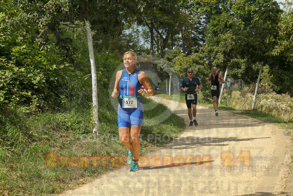 250824_1414_EX1_5453 | Sportfotografie im Rhein-Sieg Kreis, Köln, Bonn, NRW, Rheinland Pfalz, Hessen, etc. Unser Tätigkeitsfeld umfasst den Laufsport vom Volkslauf über den Marathon, Duathlon, Triathon bis zum Ultralauf wie Kölnpfad Ultra oder Schindertrail.