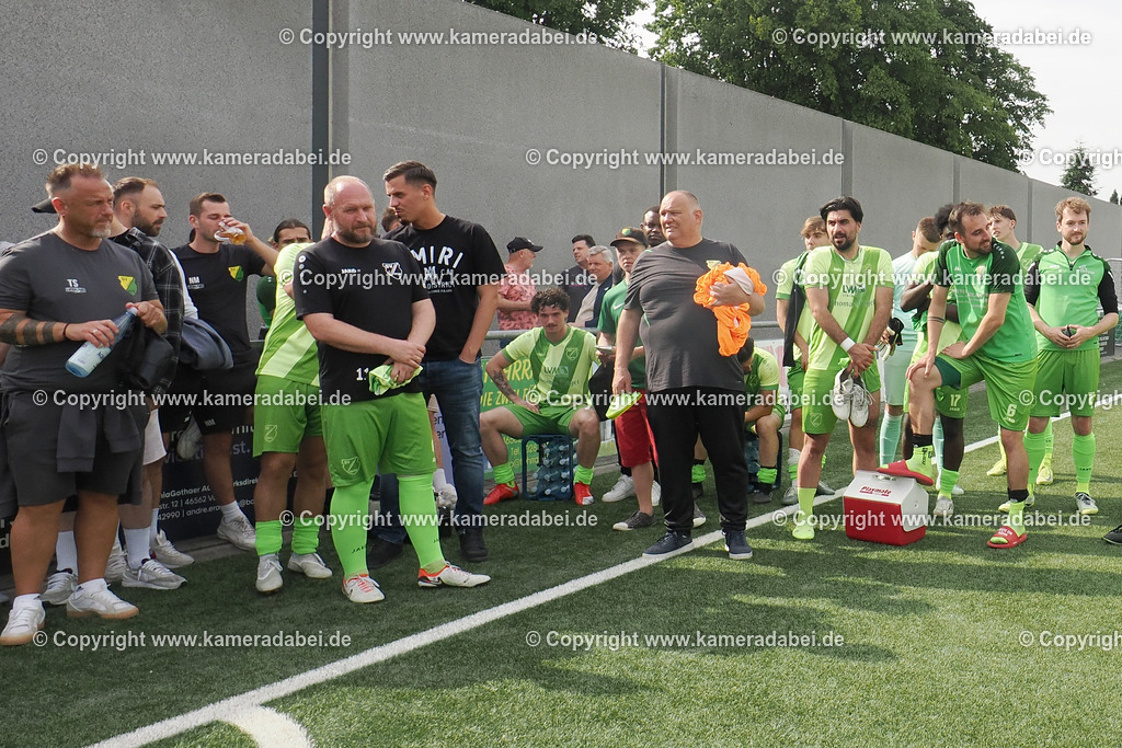 Fußball : Bezirksliga : SV 08/29 Friedrichsfeld - Alemannia Pfalzdorf am 30.05.2026 in Voerde Friedrichsfeld | Fußball : Bezirksliga : SV 08/29 Friedrichsfeld - Alemannia Pfalzdorf am 30.05.2026 in Voerde Friedrichsfeld - Realisiert mit Pictrs.com