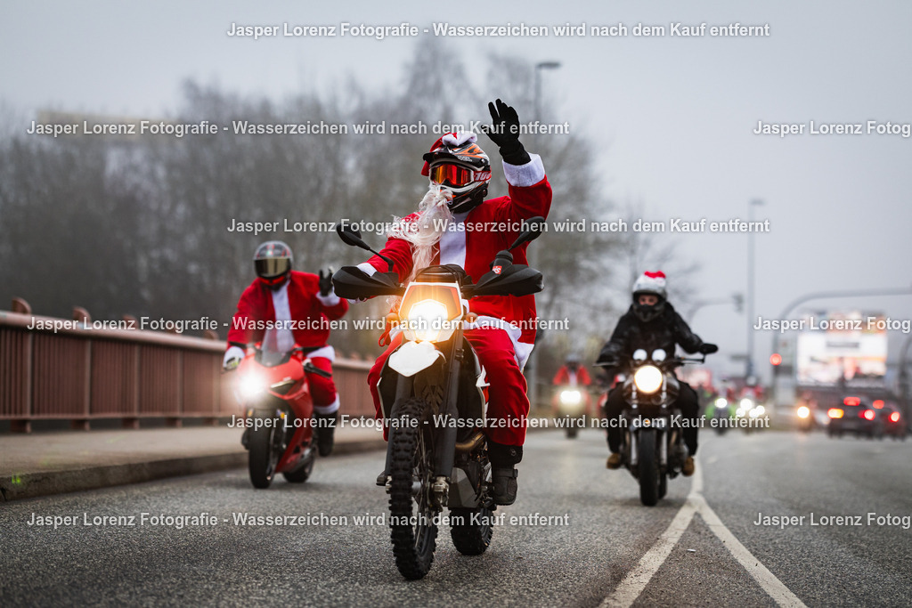 X-Mas Ride I Kiel I 2025 | Jasper Lorenz Fotografie - Realisiert mit Pictrs.com