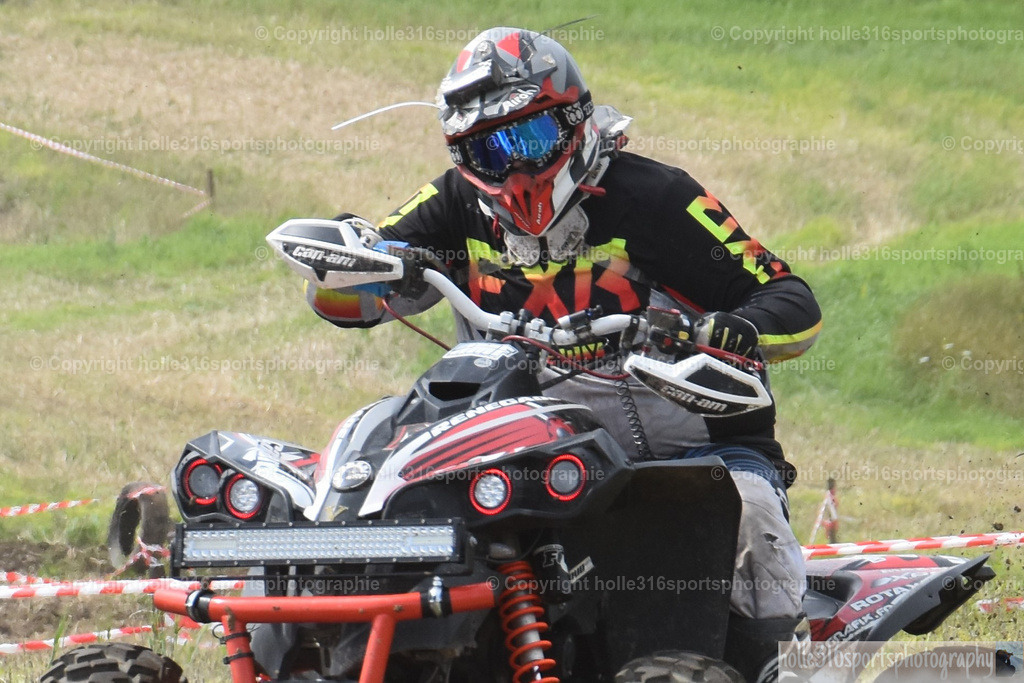 DSC_0473 (2) | Sportfotografie , Motorsport, Motoross, Reitsport, Mointainbike, Enduro,
Landschaft , Outdoor, Eventfotografie, Landschaft, Bilder online bestellen - Realisiert mit Pictrs.com
