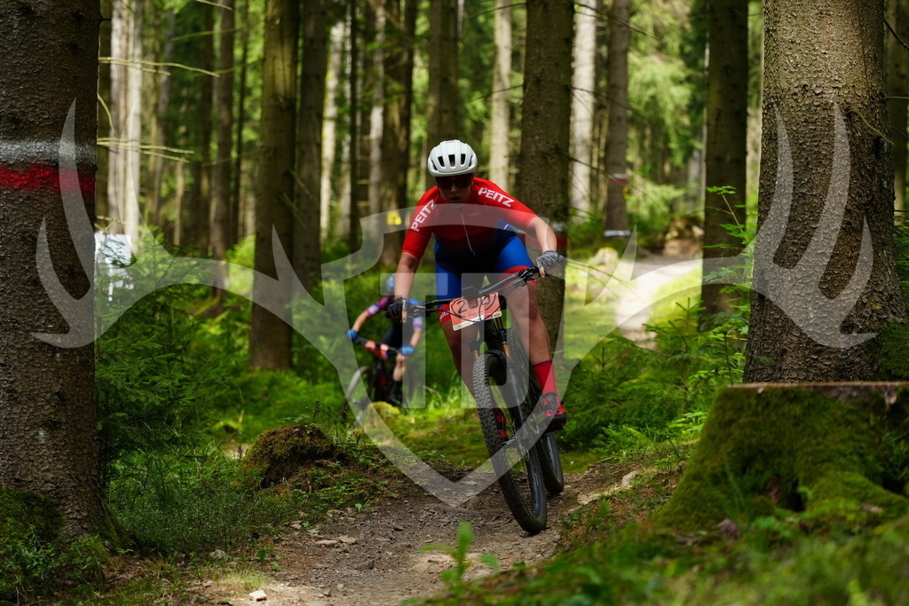 FC100503 | Fotogalerie der Treibjagd im Dunkelwald - Dein MTB Etappenrennen im Erzgebirge - Realisiert mit Pictrs.com