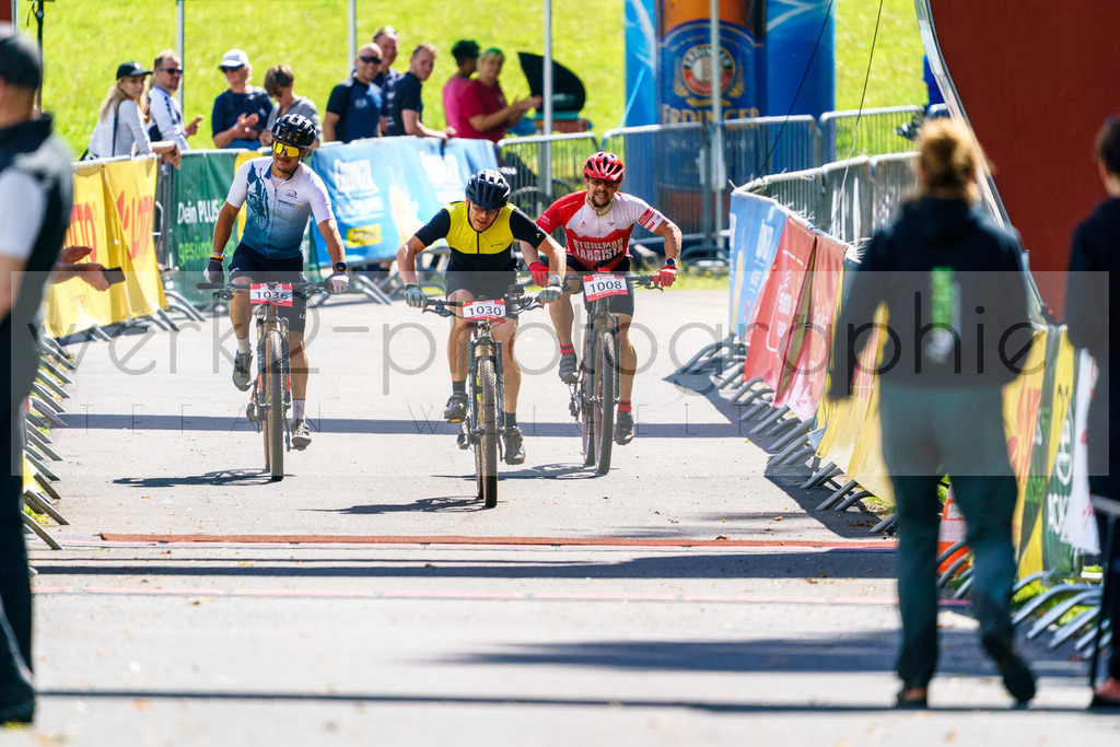 RIDE Zieleinlauf | Schmiedefeld 07. September