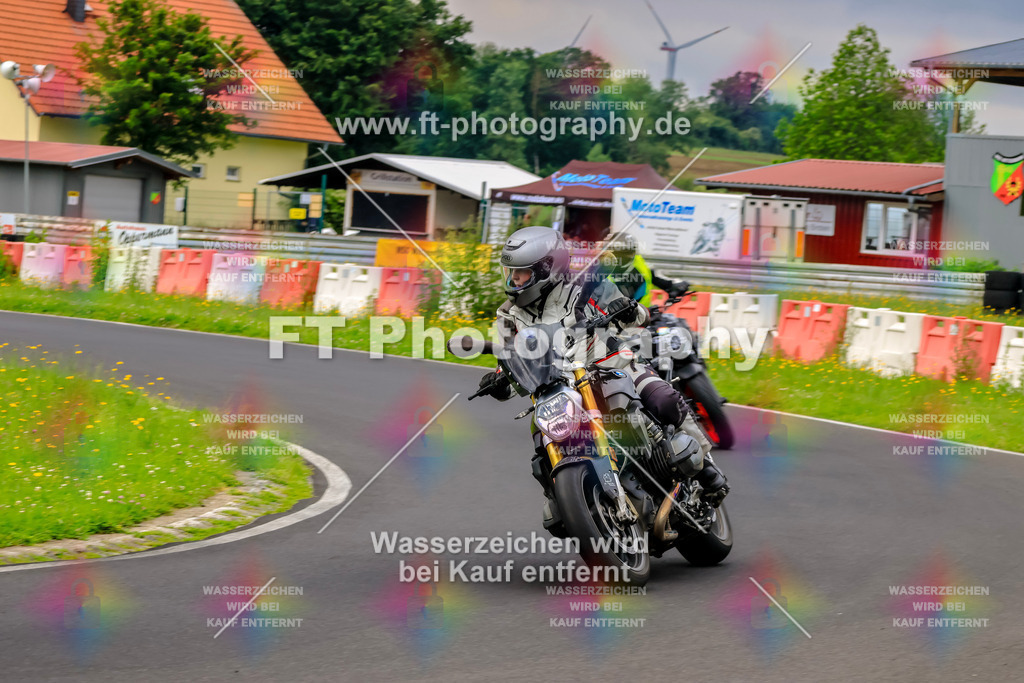 VBK-7282 | Hier findet Ihr Bilder von Touristenfahrten auf der Nürburgring Nordschleife oder von anderen Veranstaltungen die ich besucht habe. Viel Spass beim Durch Schauen 